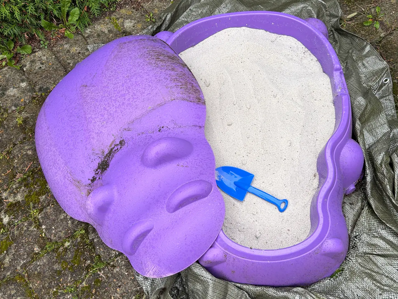 Billede 1 - Flodhest sandkasse med sand