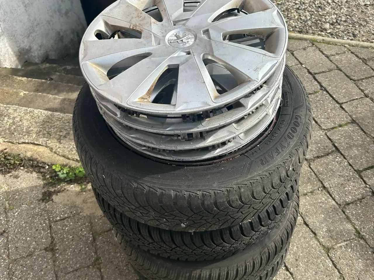 Billede 2 - Peugeot 107 dæk