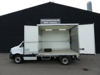 Mercedes-Benz Sprinter 317 BROBIL 2,0 CDI A2 RWD 9G-Tronic 170HK Ladv./Chas. Aut.
