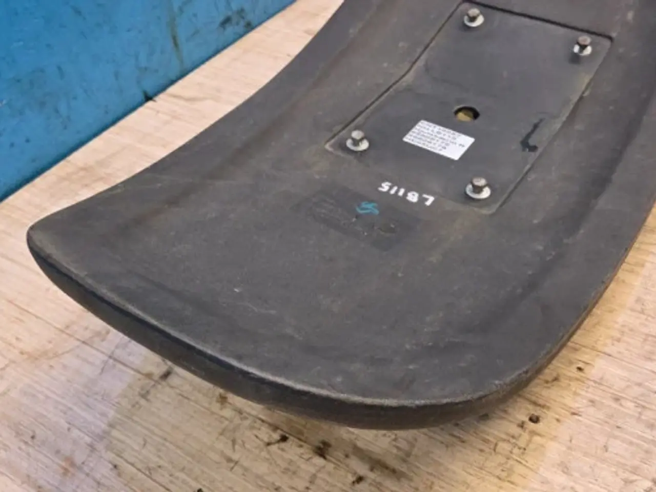 Billede 8 - New Holland LB115 Hjulskærm R. 85806175