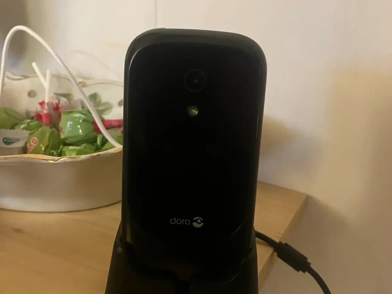 Billede 3 - Doro mobil med oplader