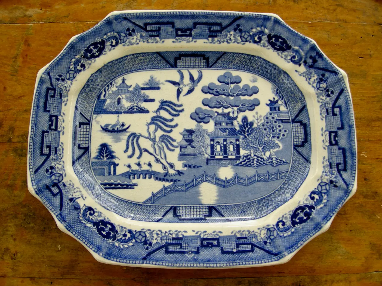 Billede 1 - Engelsk fajancefad Blue Willow, Staffordshire