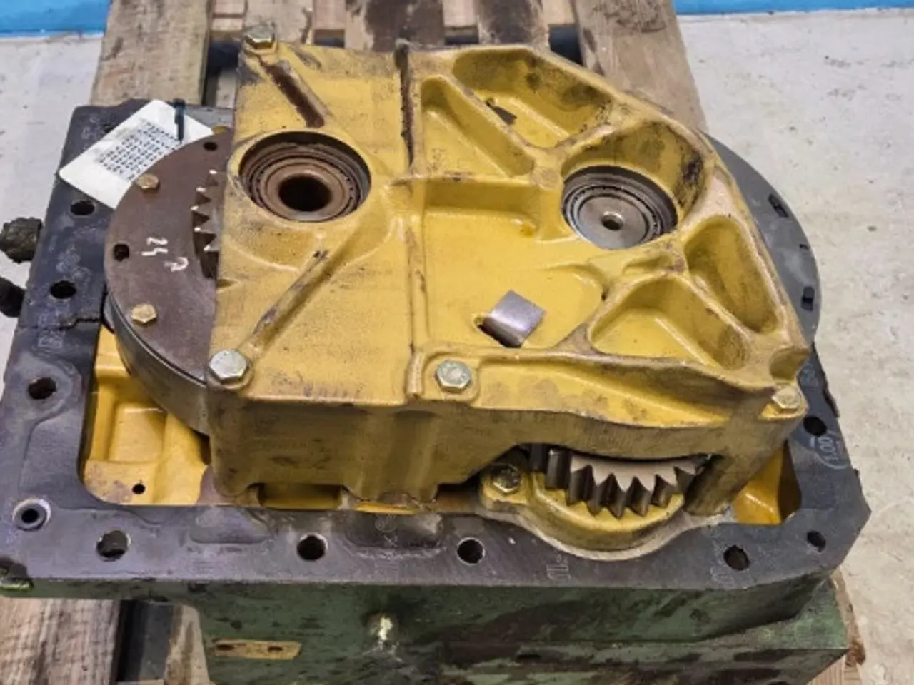Billede 15 - John Deere 6300 Pto Transmission AL76176