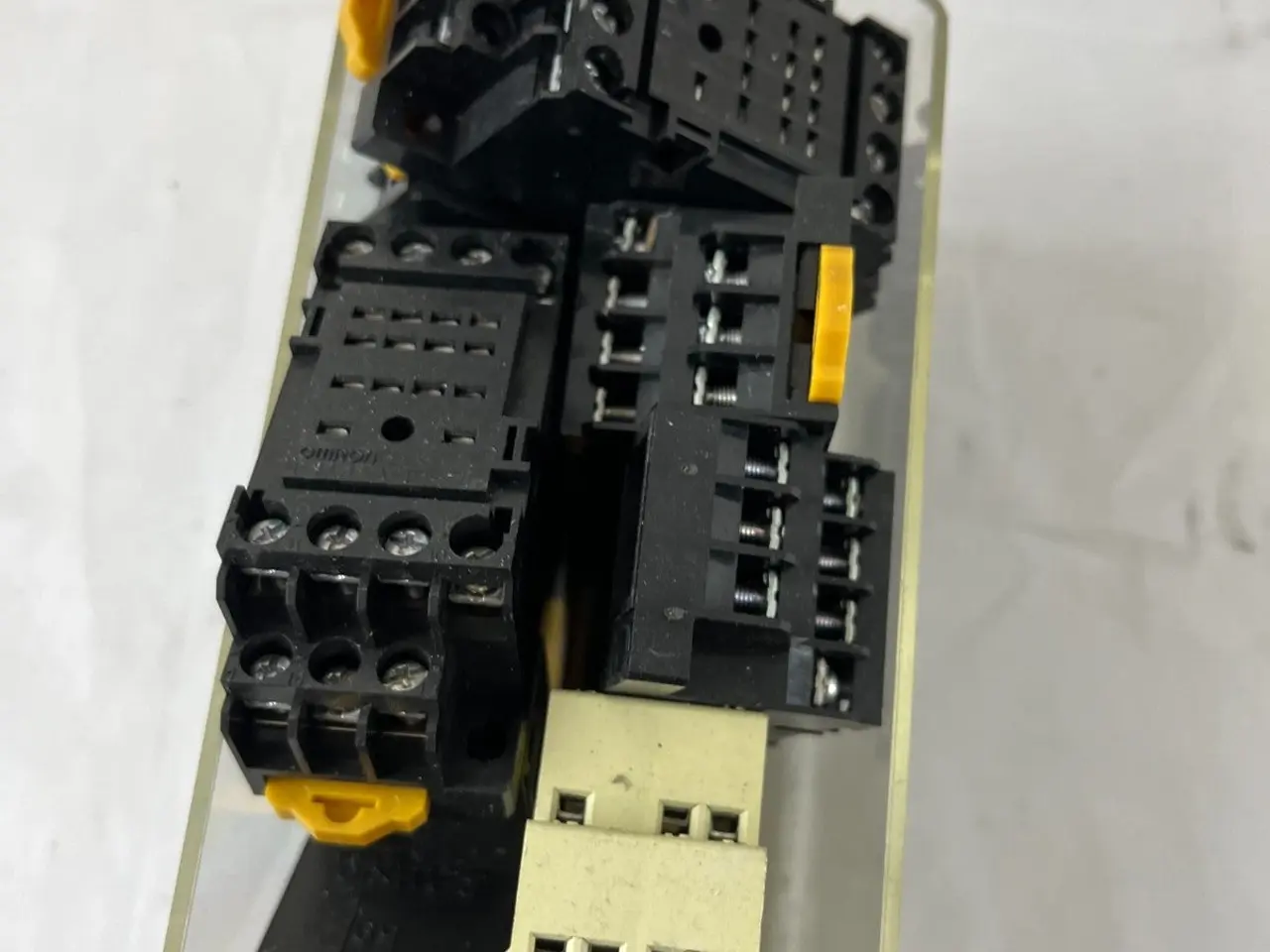 Billede 7 - Schrack PT78704 RA78728 relæ Socket parti DIN Rail