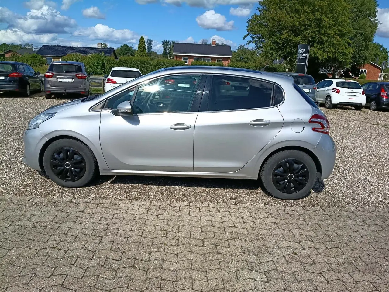 Billede 10 - Peugeot 208 1,2 VTi Allure Sky 82HK 5d