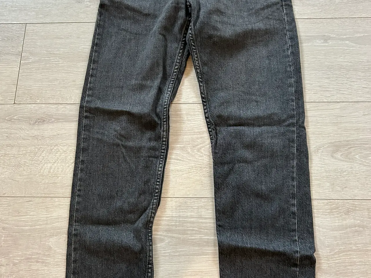 Billede 1 - NYE Levi's 511 jeans – Str. W26 (2 par haves)
