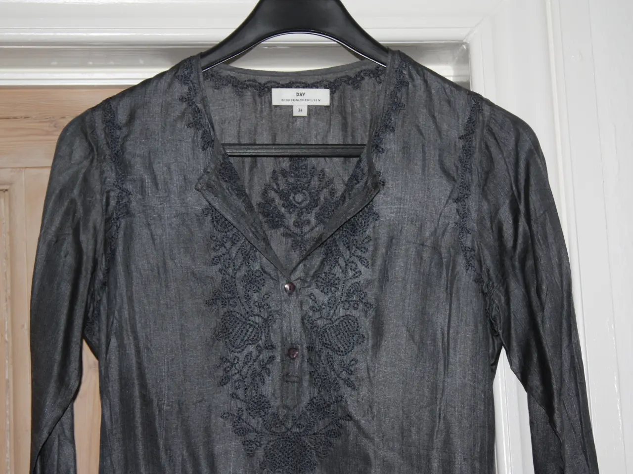 Billede 2 - Silkebluse Day Birger et Mikkelsen str. 34