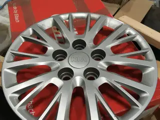 Kia kapsler 15 tommer