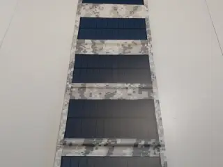 Solcelleoplader foldbart