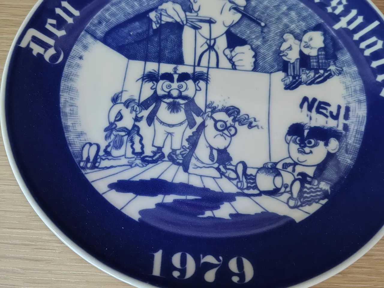 Billede 2 - Den politiske Aarsplatte 1979