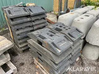 Skiltefødder Nissen K1 og müba 26 Styk assorteret