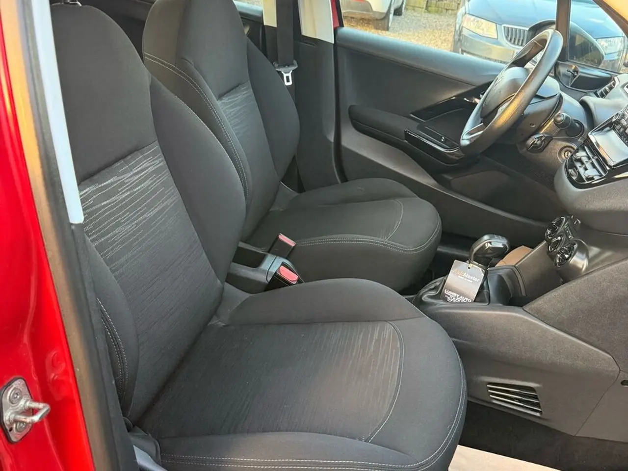 Billede 9 - Peugeot 208 1,0 VTi Access + AirSound 68HK 5d