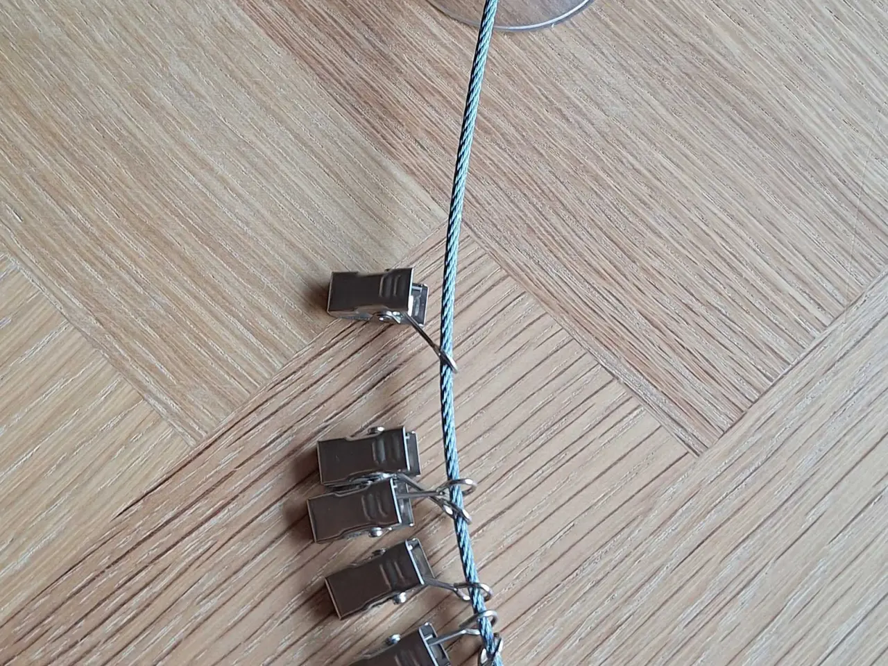 Billede 2 - Wire med sugekopper