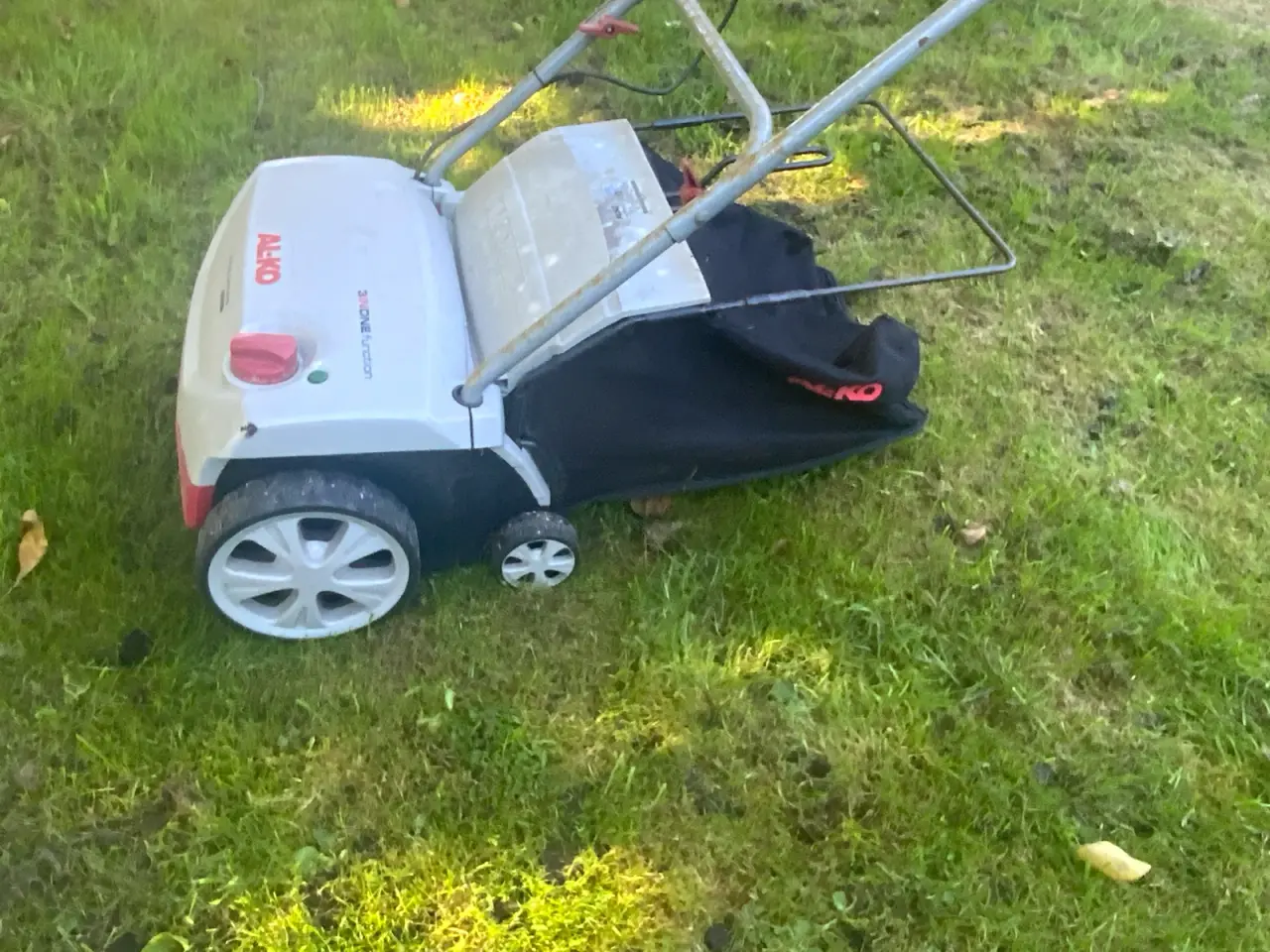 Billede 3 - AL-KO plænelufter med opsamler