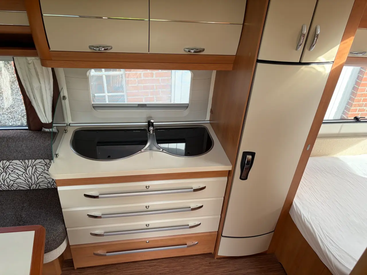 Billede 2 - Flot og velholdt Hobby 460UFE Exellent