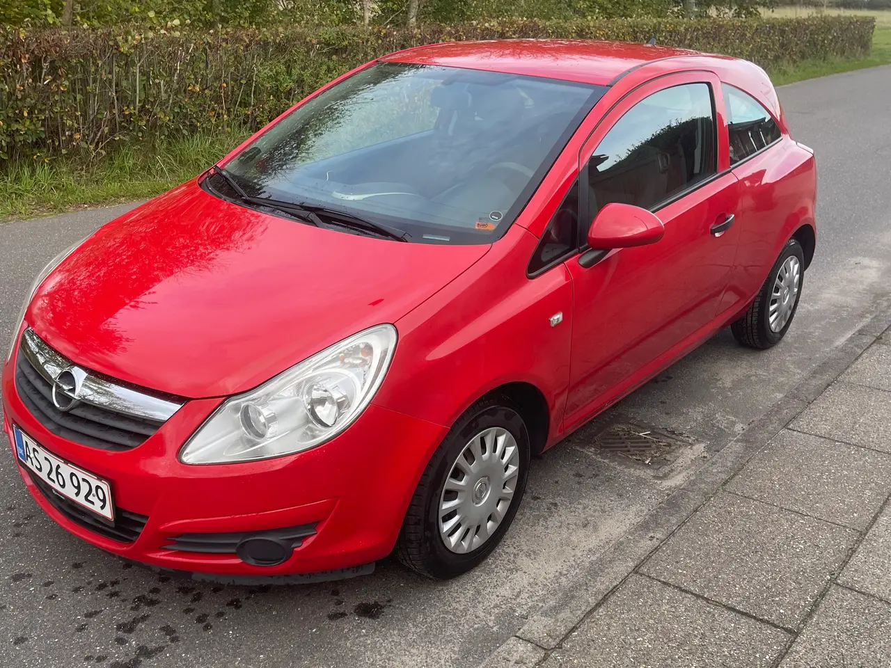Billede 1 - Meget velholdt Opel Corsa sælges. Km 143000