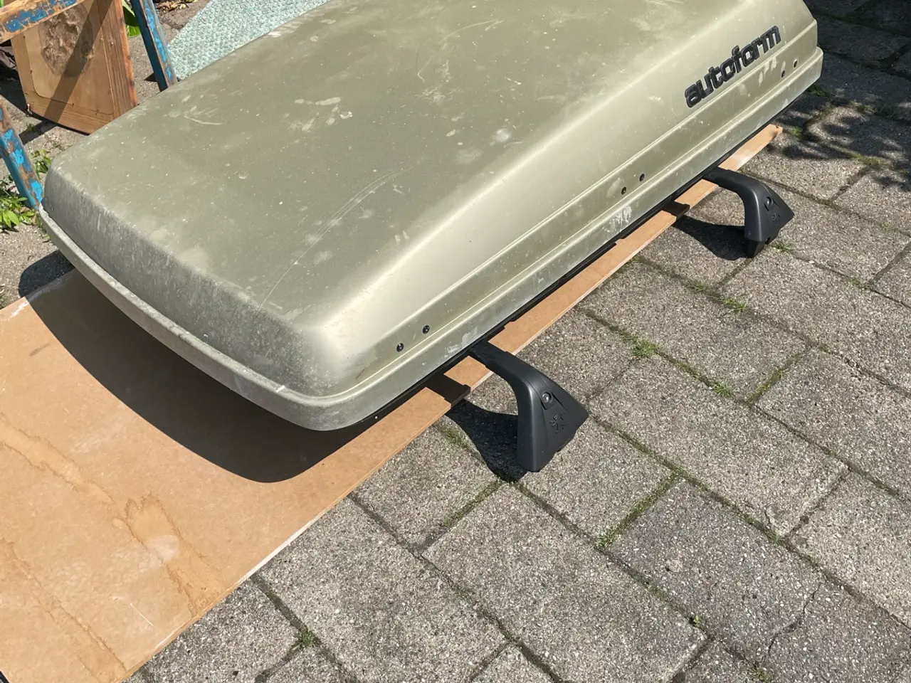 Billede 3 - Tagbox + tagbøjler