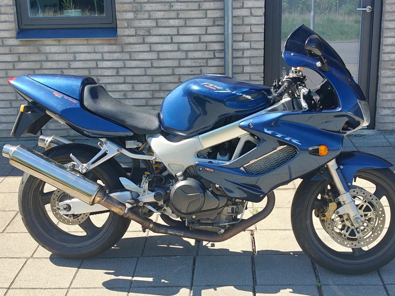 Billede 10 - Honda vtr 1000 firestorm