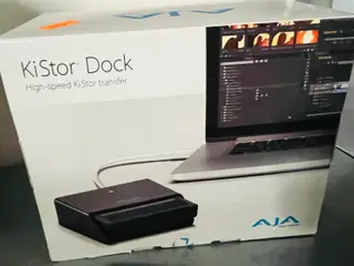 Dockingstation og medieaflæser AJA KiStor Dock