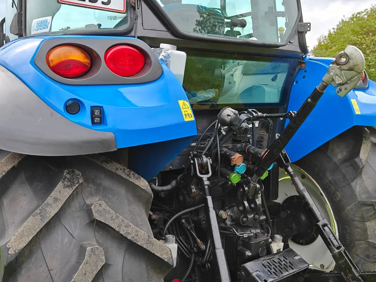Billede 14 - New Holland T4.95 Med frontlæsser