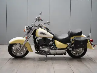 Suzuki VL1500 Intruder 1999 - KUN 5350km!