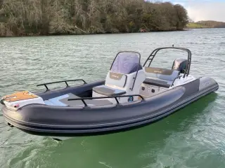 Grand G500GLF med 115 VMAX