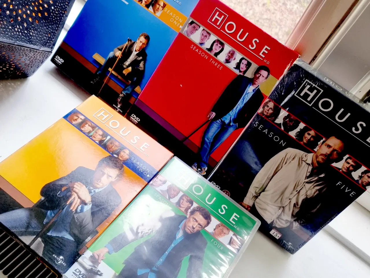 Billede 2 - House dvd bokse sæson 1-5