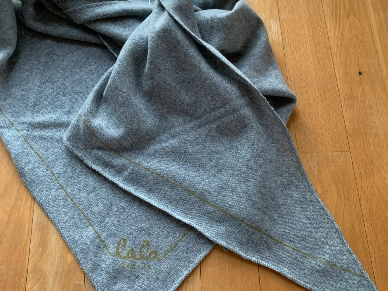 Billede 9 - Lala Berlin cashmere tørklæde