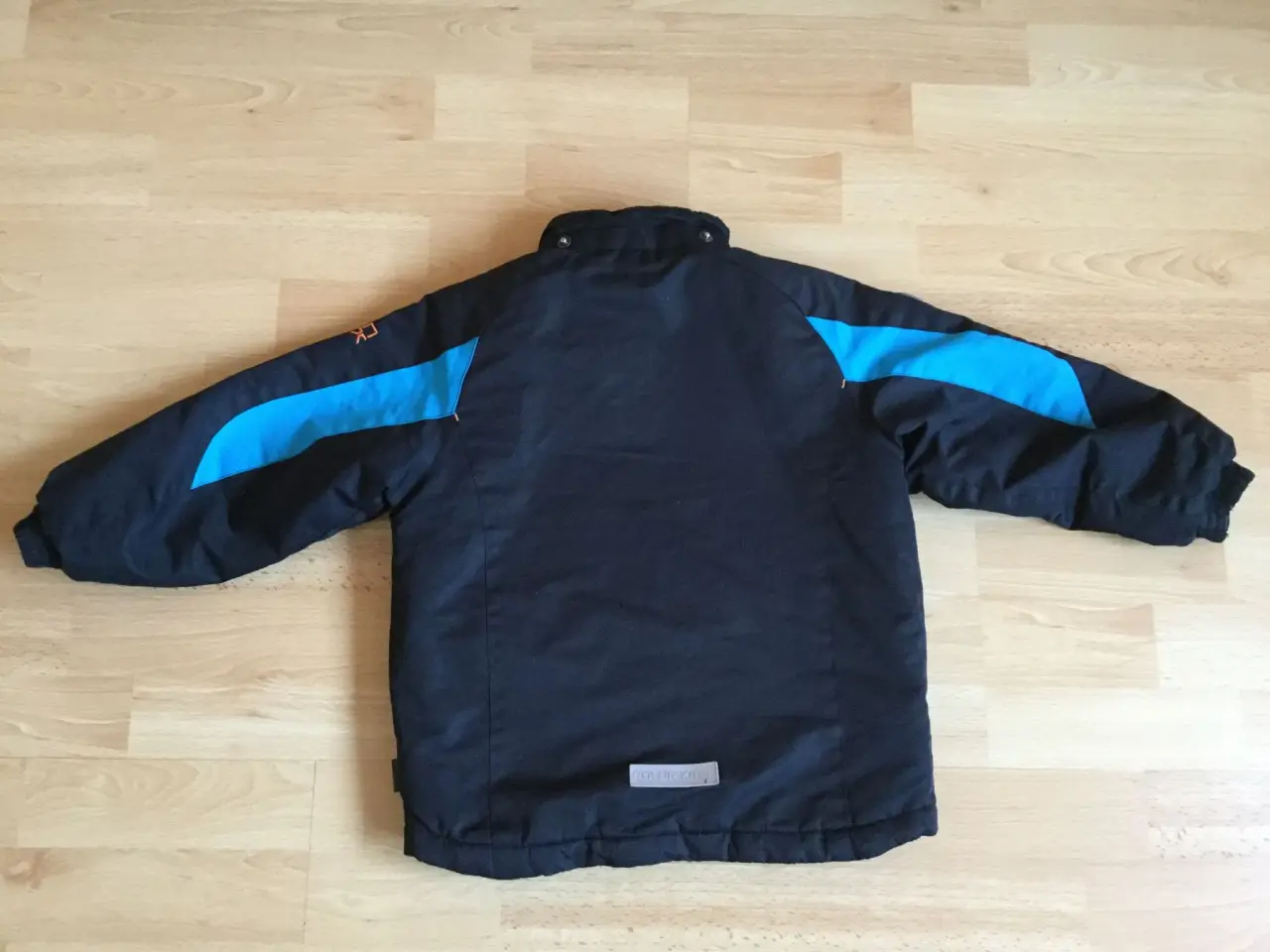 Billede 3 - Drenge jakke COLER KIDS str. 104