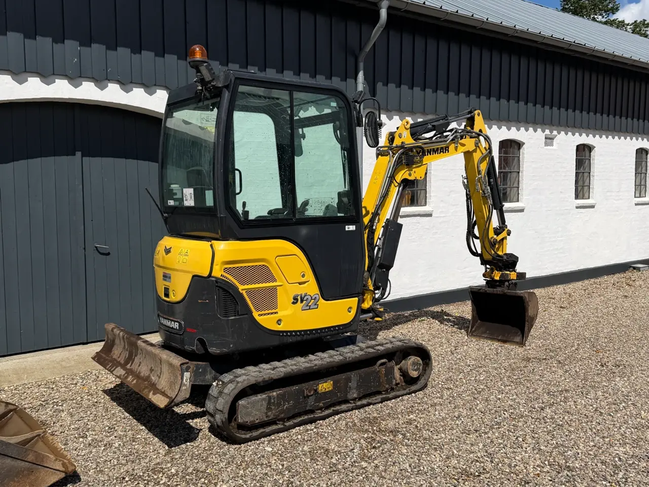 Billede 6 - Flot Yanmar SV22 Med Rotortilt!
