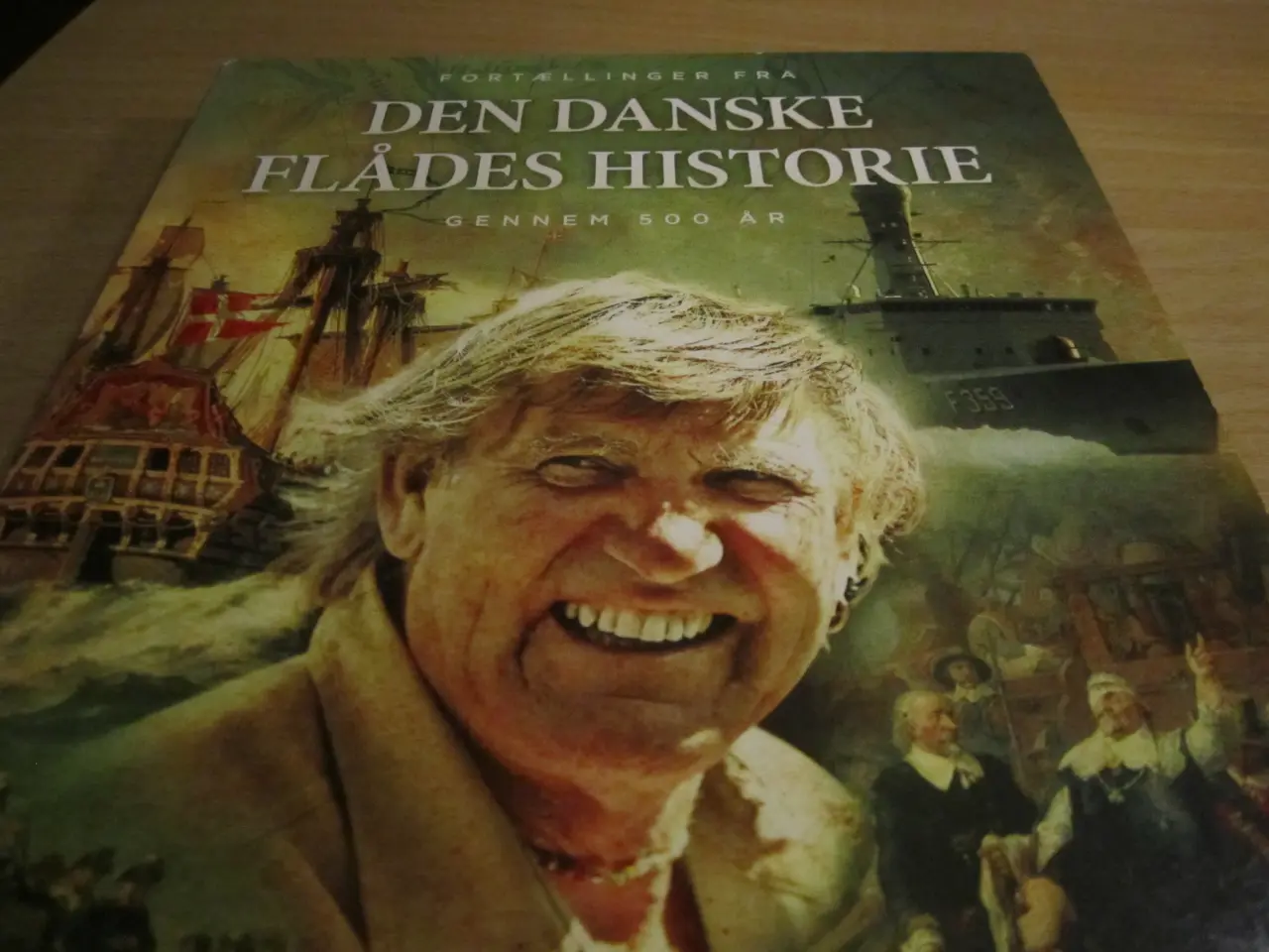 Billede 1 - TROELS KLØVEDAL. Den danske flådes historie. BYD.