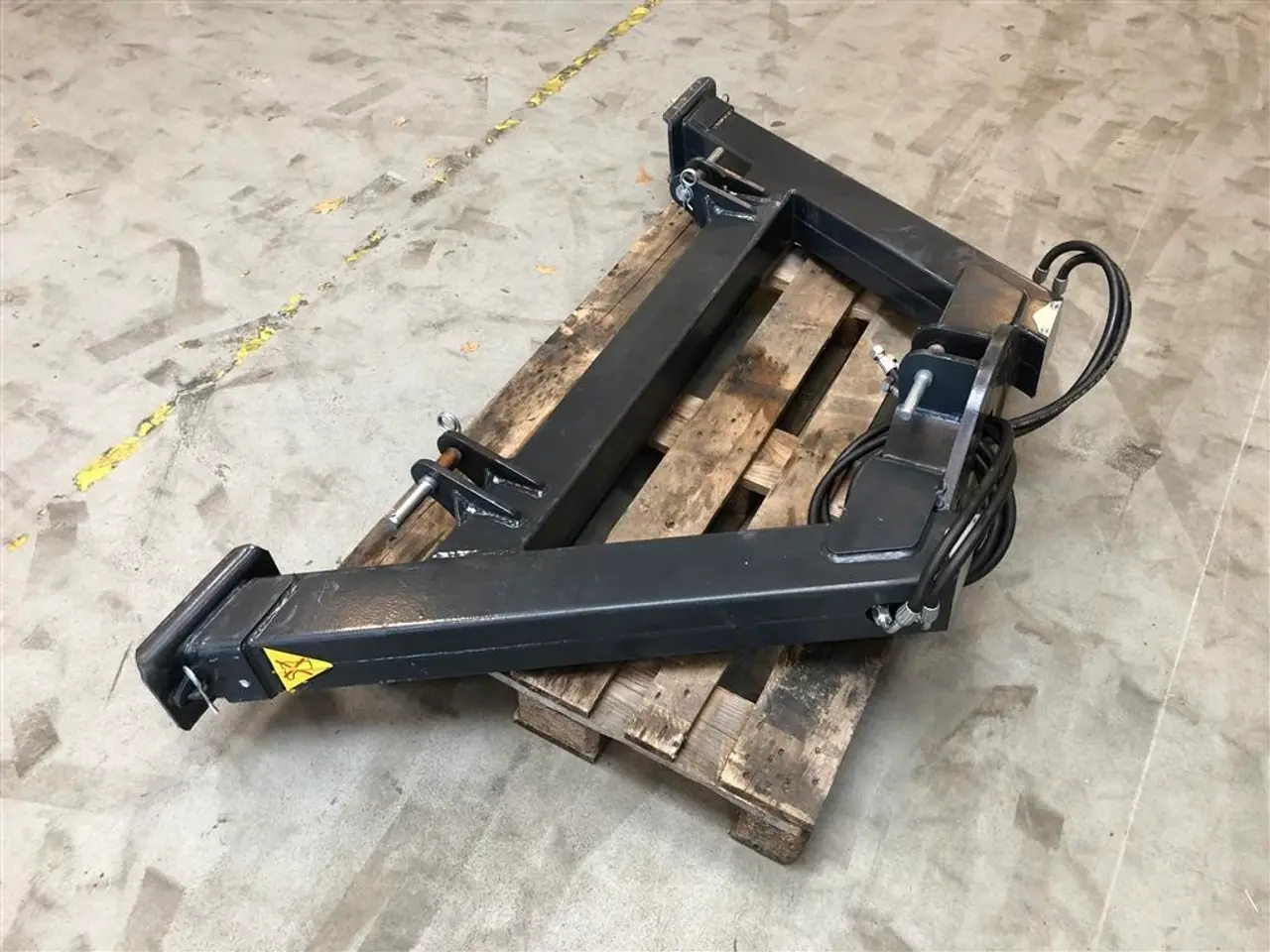 Billede 3 - - - - KRAN STATIV MED HYDRAULISKE STØTTEBEN