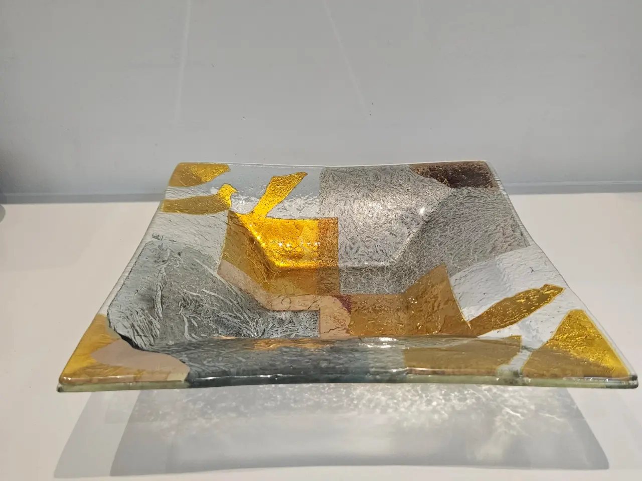 Billede 1 - Elegant glasfad m/guld og gul