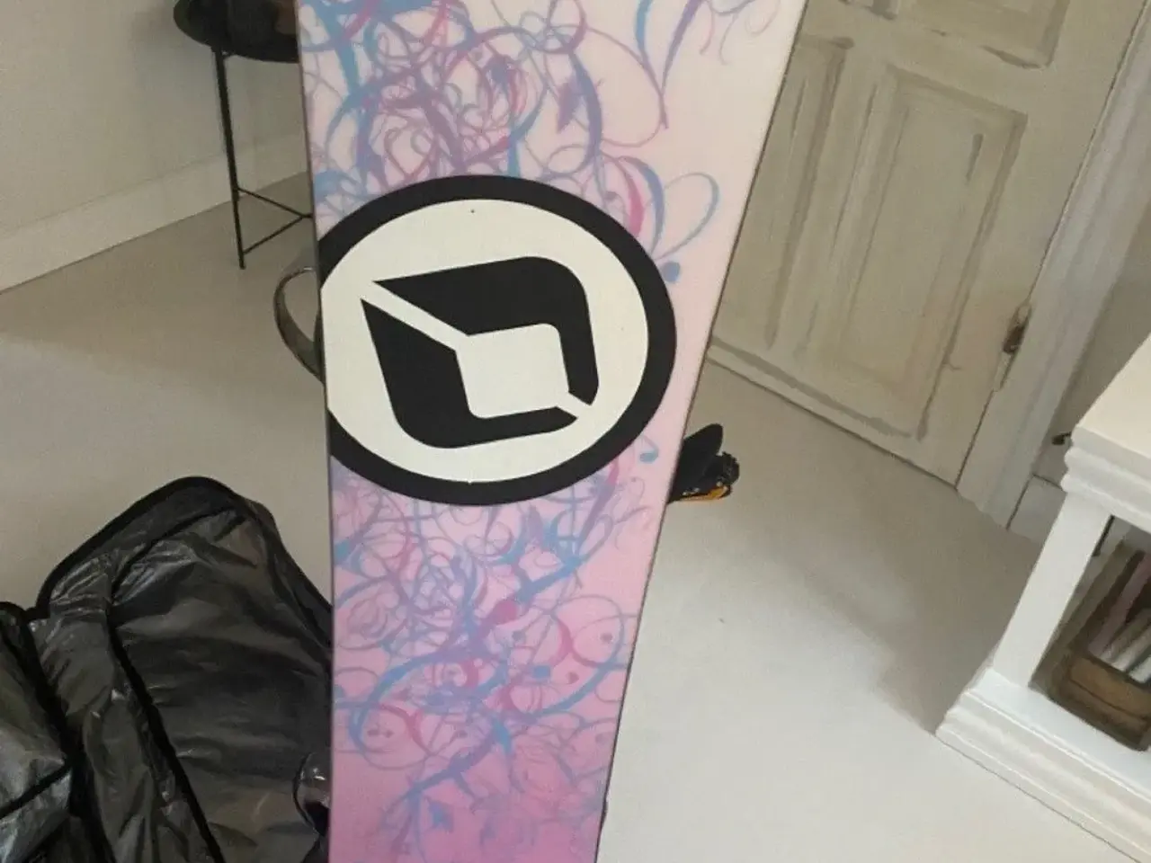 Billede 2 - UDLEJES - Snowboard