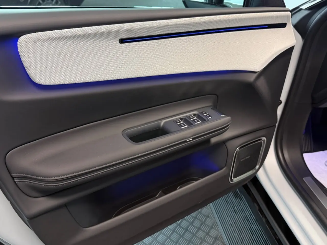 Billede 9 - Polestar 4  Coupé RWD