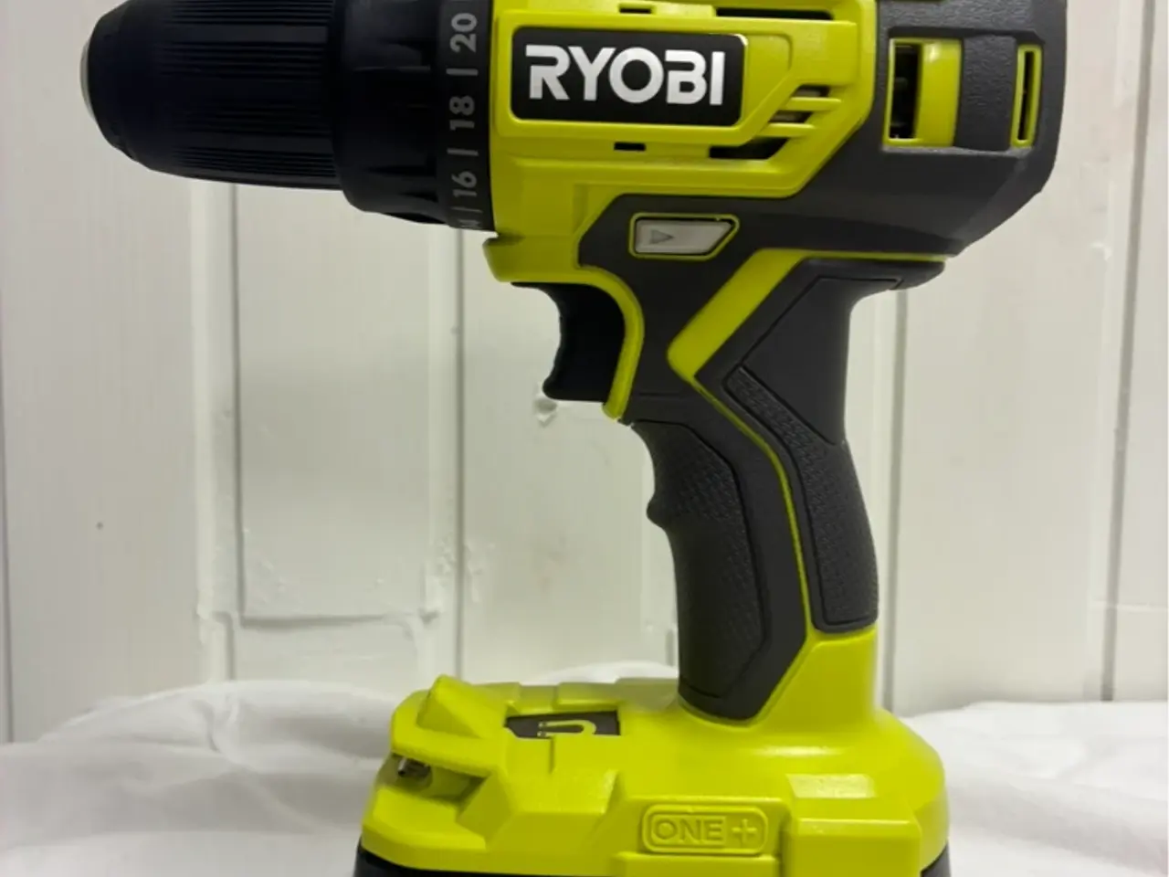 Billede 1 - Ubrugt Ryobi boremaskine + 18V/4Ah Edge batteri