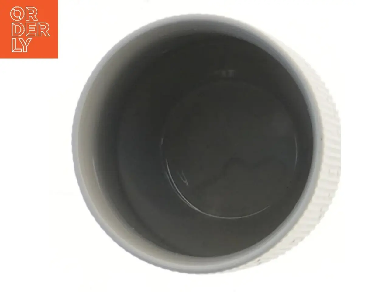 Billede 2 - Grå vase fra House of Sander (str. Ø 9 cm længde 10 cm)