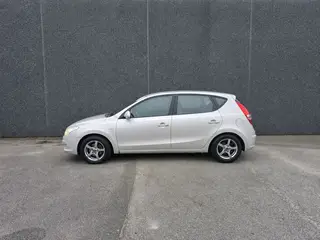 Hyundai i30 1,6 CRDi 90HK 5d