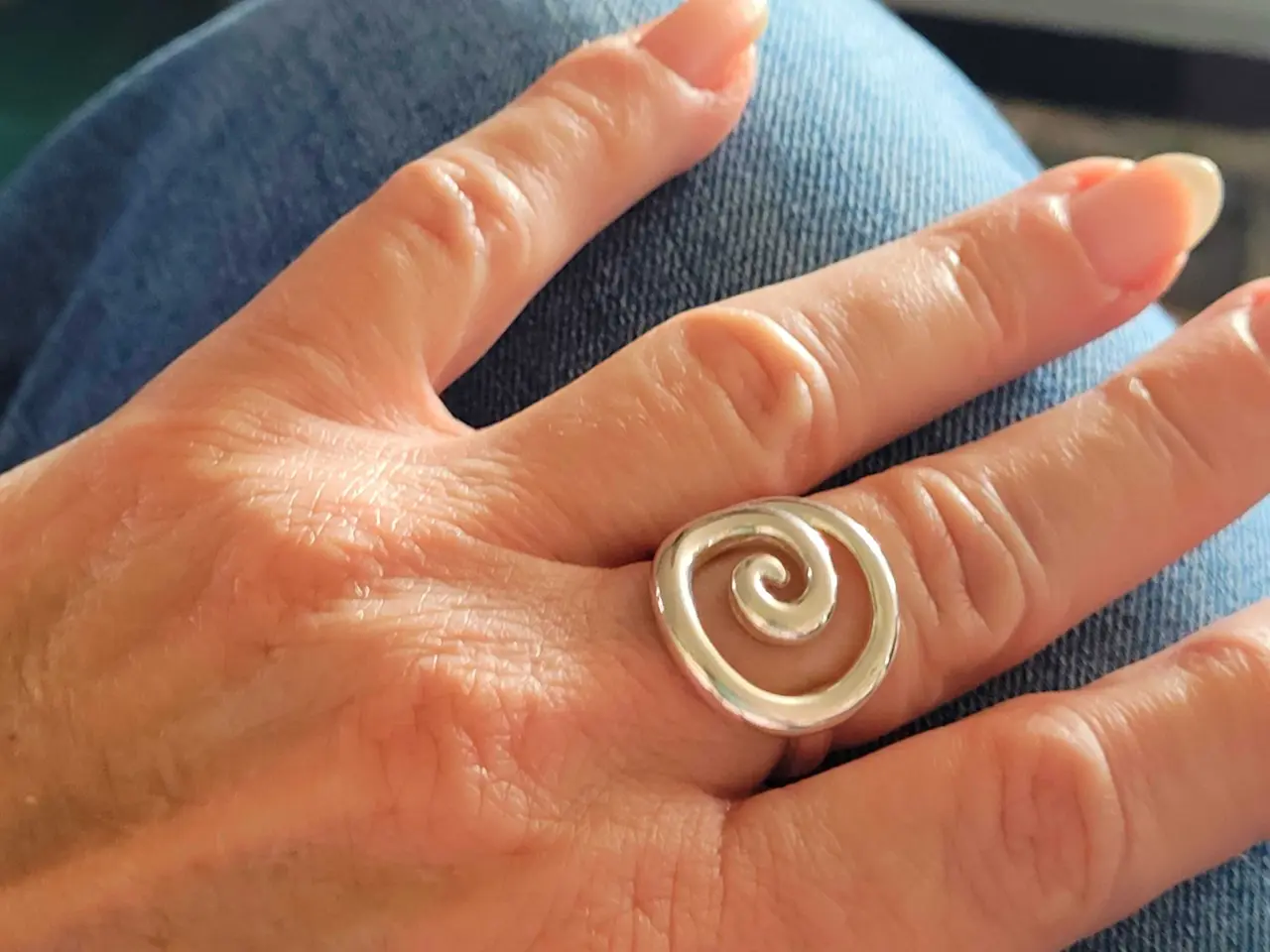 Billede 3 - Smuk swirl ring 😍 