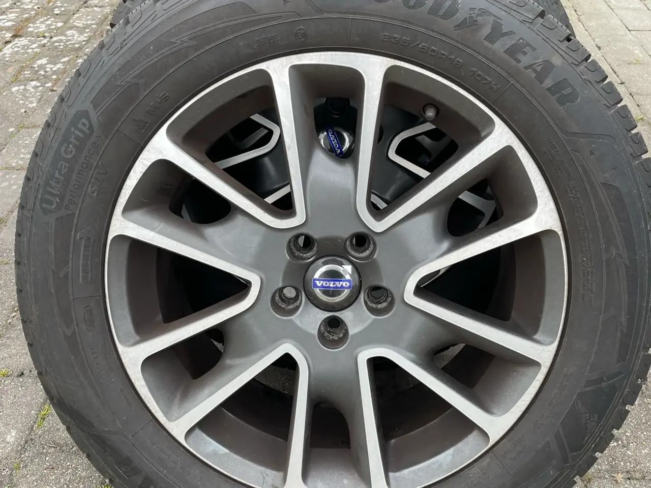 Billede 1 - Vinterdæk Volvo XC60 på alufælg