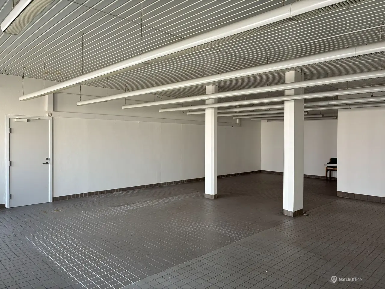 Billede 8 - Butikslejemål på Brønderslev Station