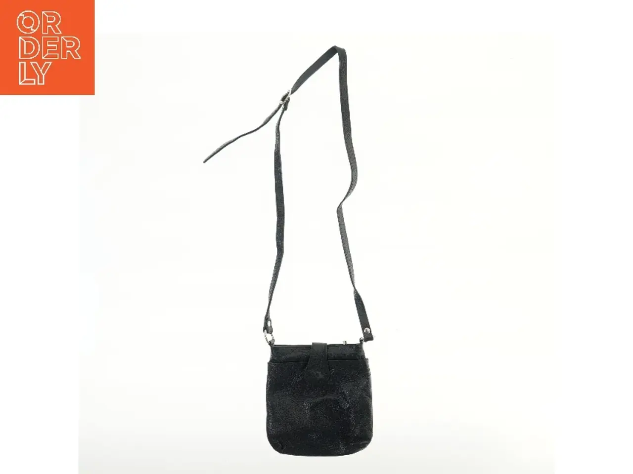 Billede 2 - Lille sort skuldertaske (str. 18x21 cm)