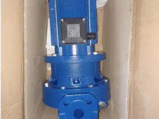 Centrifugal pumpe