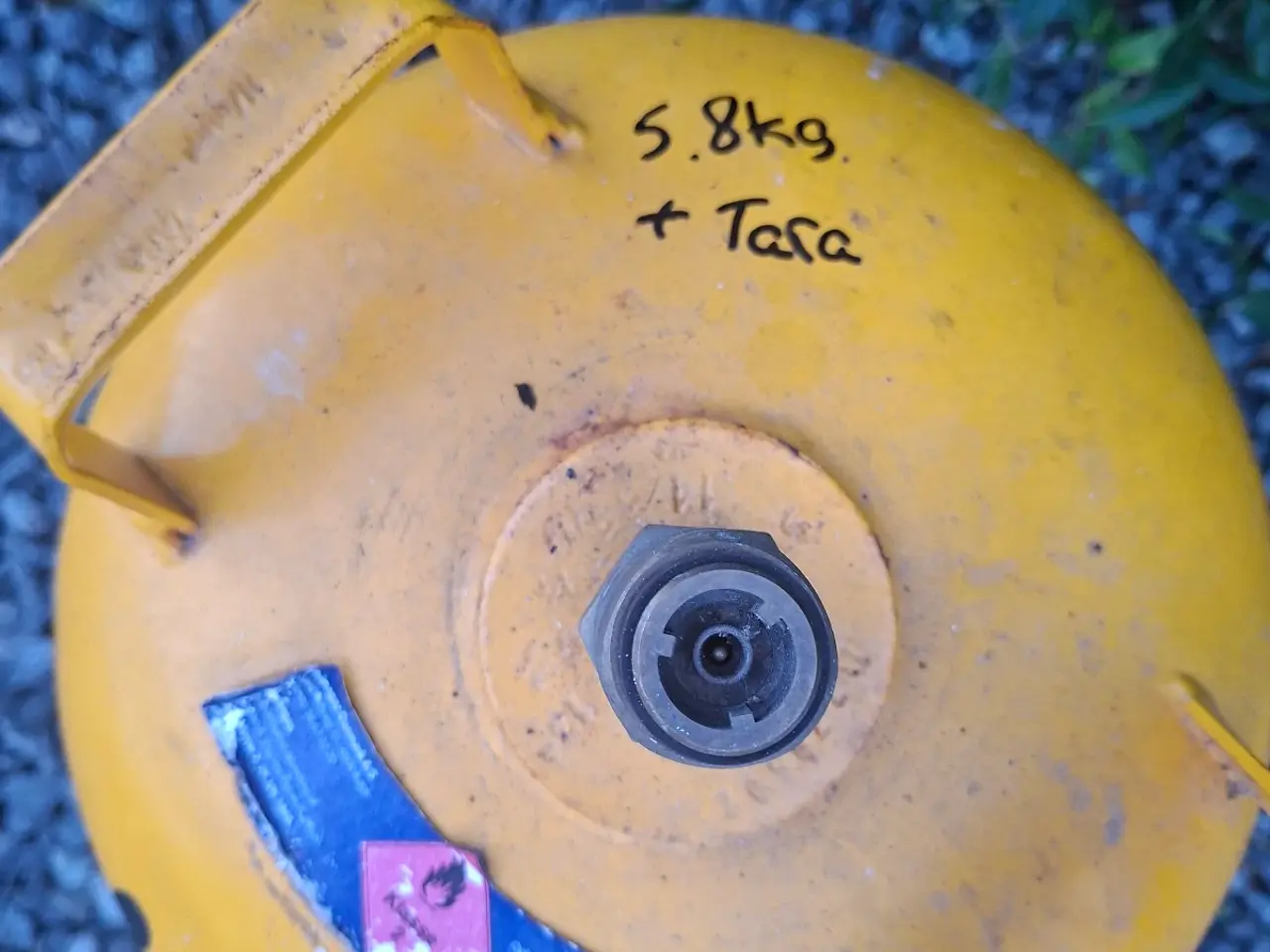 Billede 2 - Gasflaske med 5.8 kg gas i.