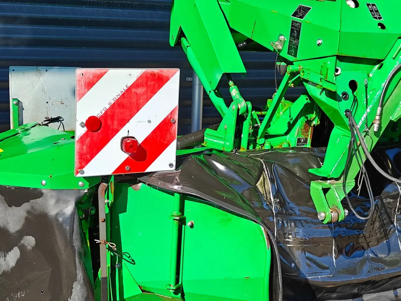 Billede 16 - John Deere 131 frontskårlægger