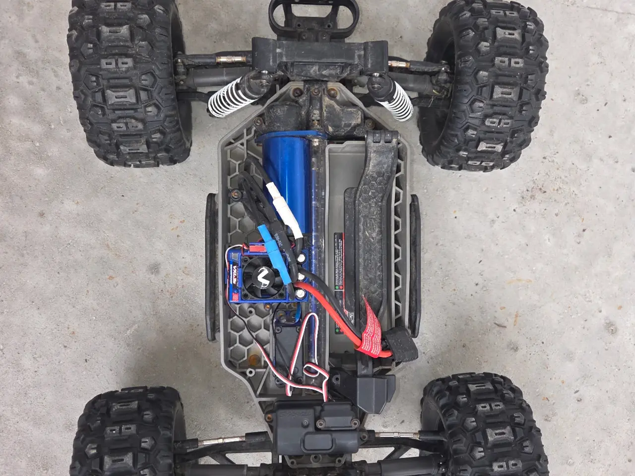 Billede 4 - Traxxas Hoss 4x4 VXL