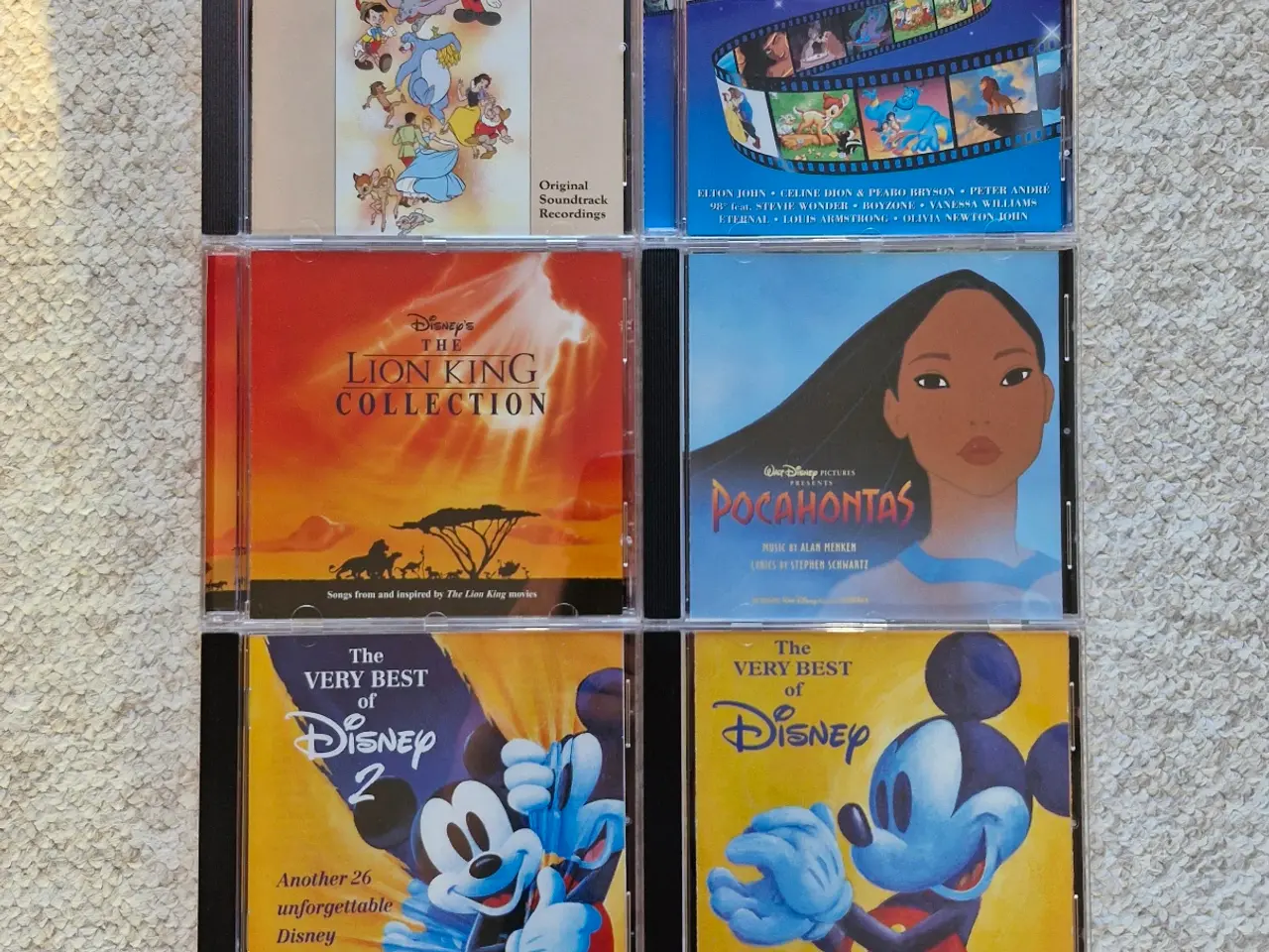 Billede 1 - Disney Album, Lion King, Pocahontas, Aladdin
