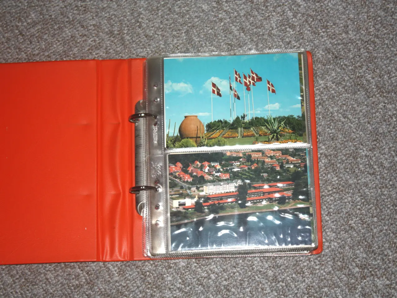 Billede 2 - Vintage album med 64 danske postkort