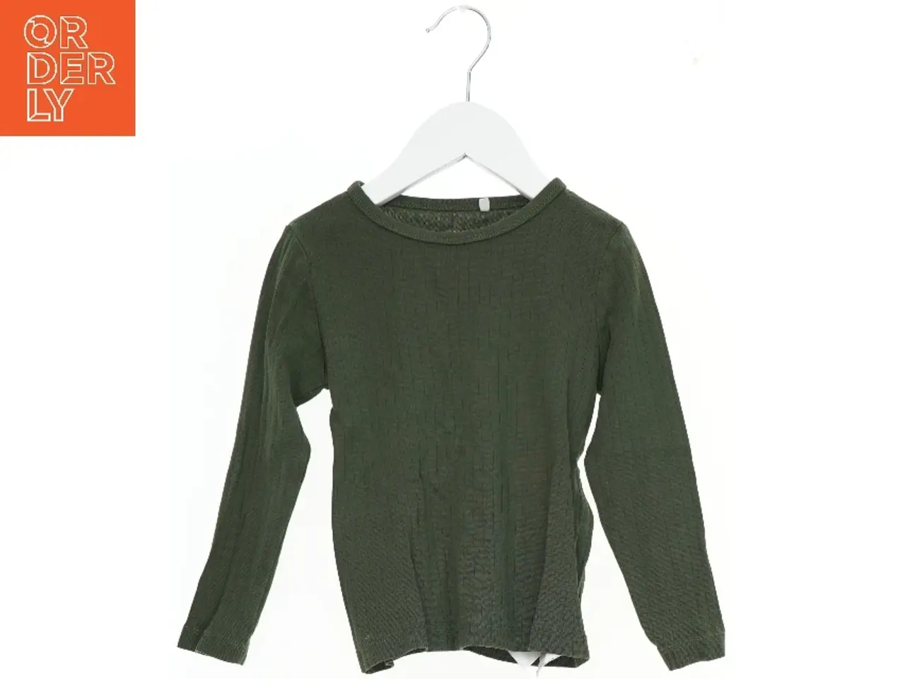 Billede 1 - Langærmet grøn bluse fra Basic needs (str. 98)