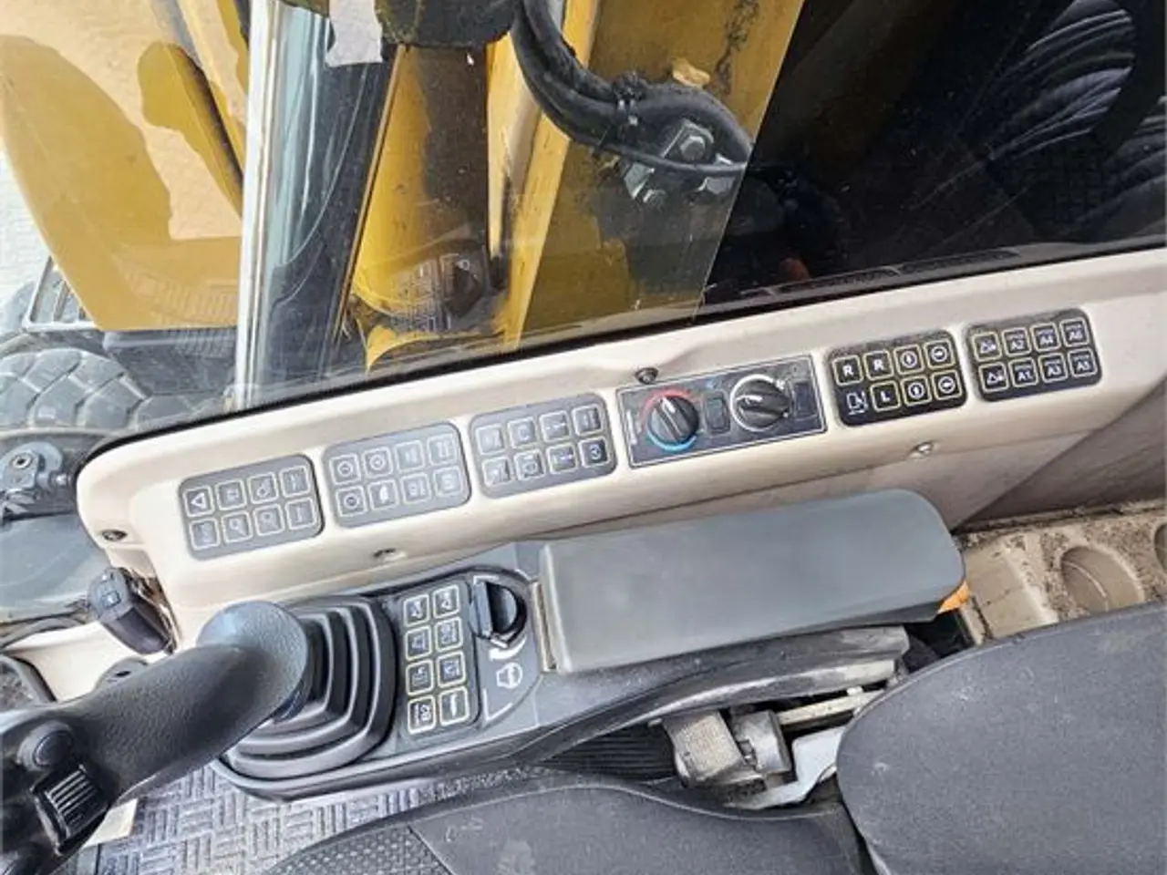 Billede 31 - Hydrema MX14 - 16 ton - Engcon Rotortilt